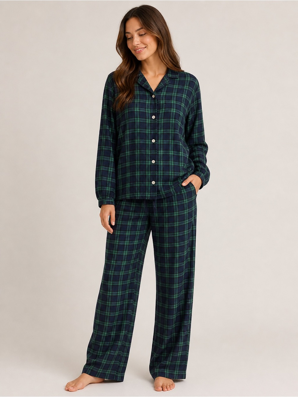 J.Crew flannel pajama set in the Black Watch tartan pattern small